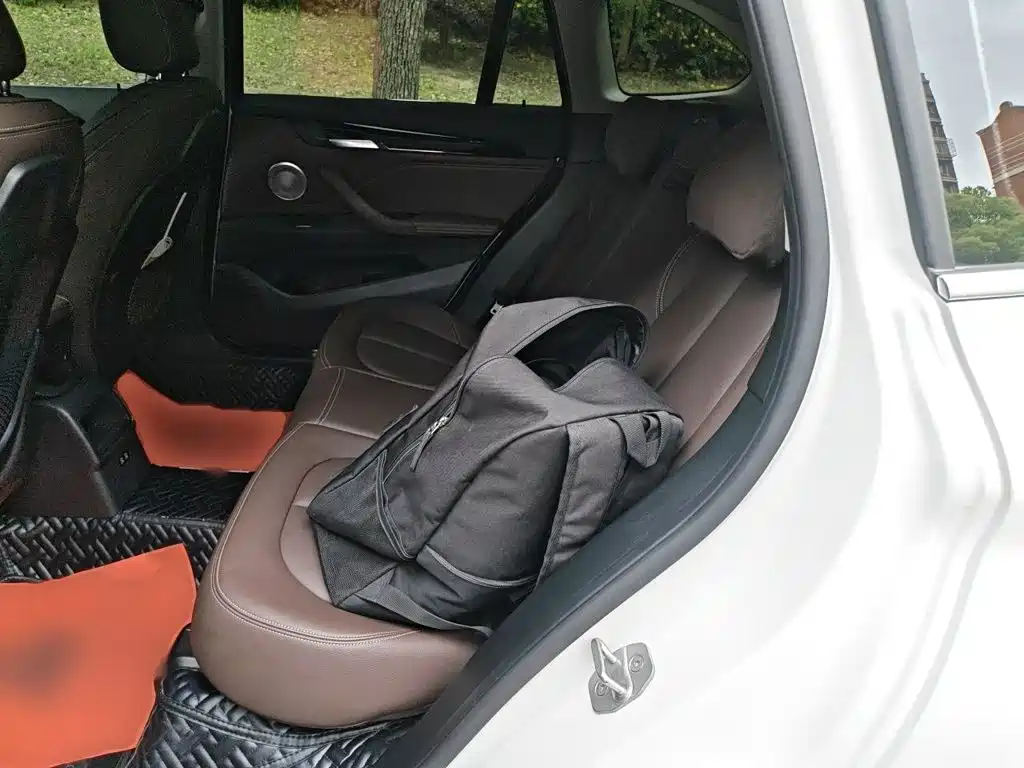 BMW X1 2022 — фото 15