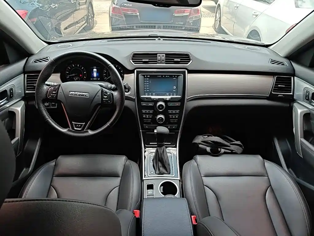 Haval H2 2016 — фото 10