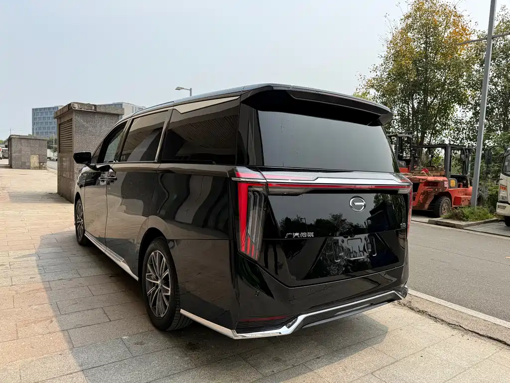GAC Motor Trumpchi M8 2025 — фото 6