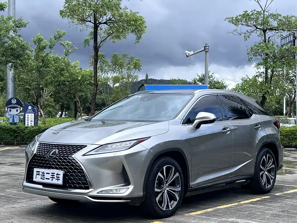 Lexus RX 2019 — фото 1