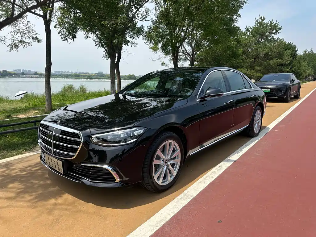 Mercedes-Benz S-Class 2026
