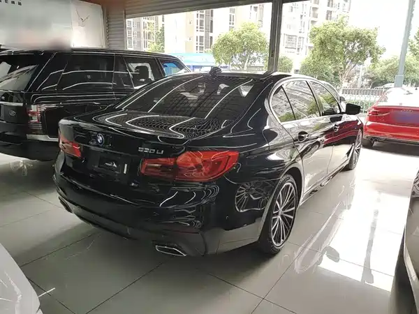 BMW 5 Series 2020