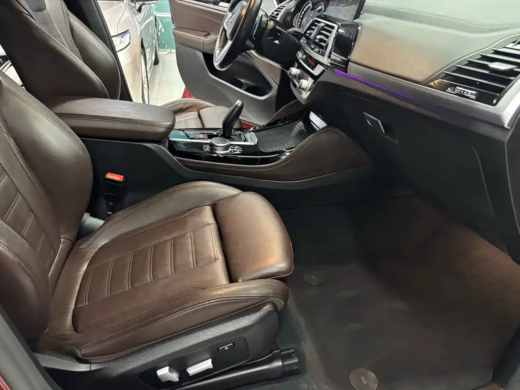 BMW X4 2020 — фото 11