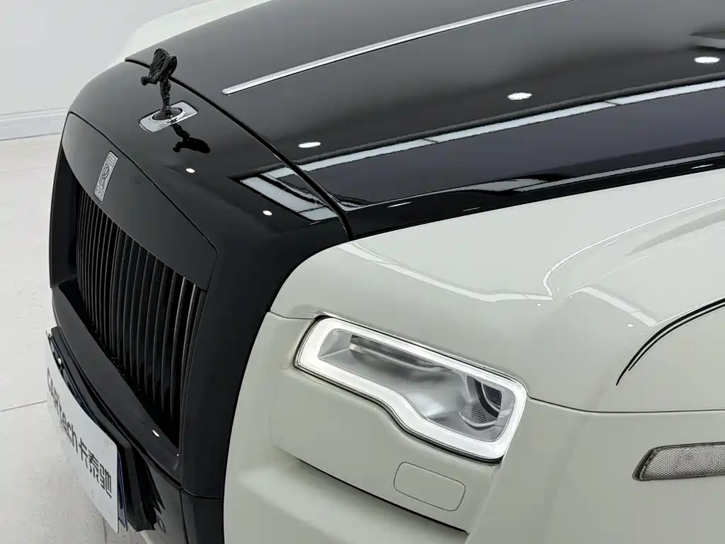 Rolls-Royce Ghost 2011 — фото 8