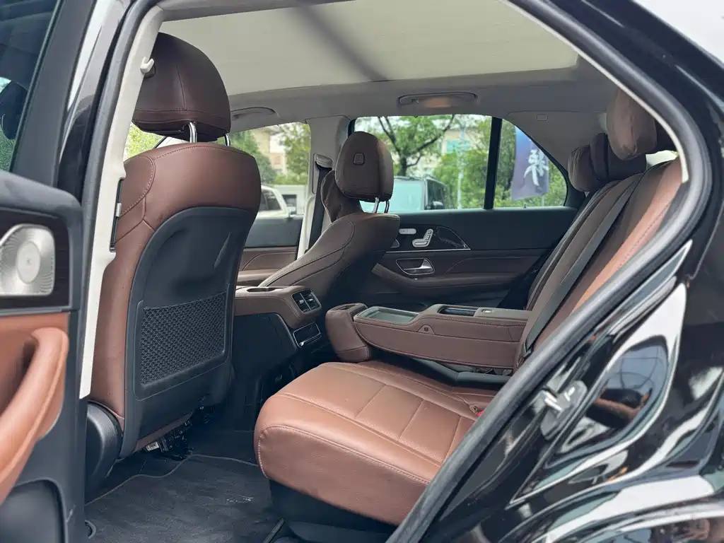 Mercedes-Benz GLE 2025