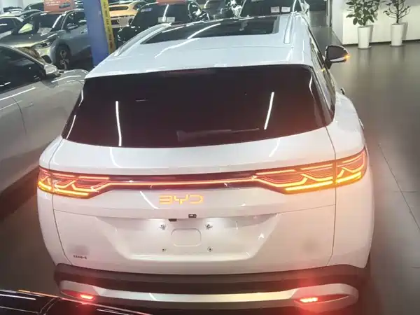 BYD Song L DM-i 2024