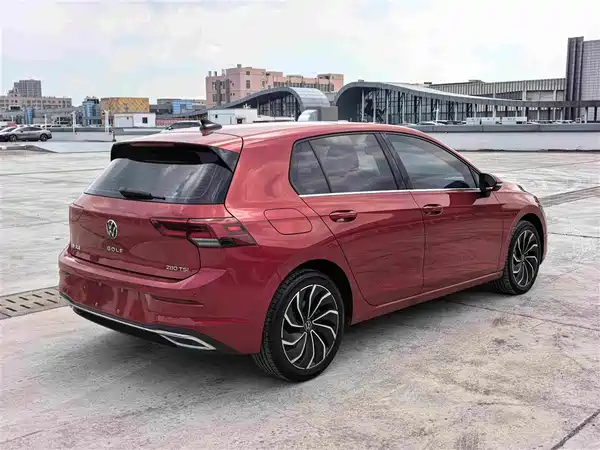 Volkswagen Golf 2020