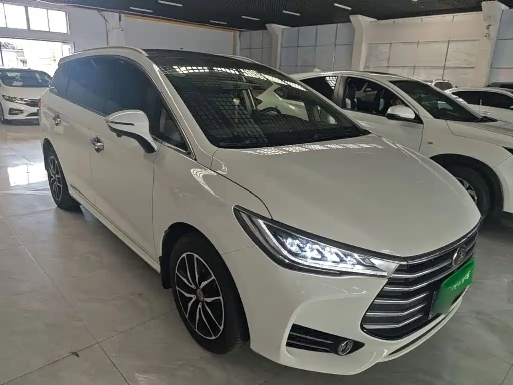 BYD Song MAX 2019 — фото 4