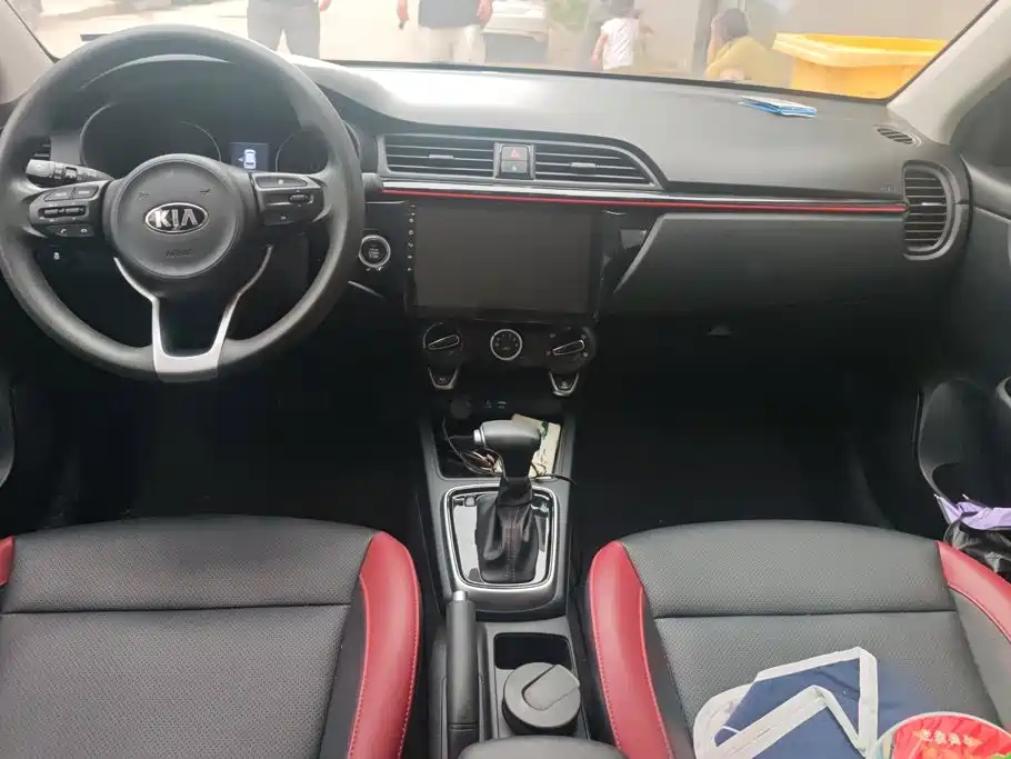 Kia KX CROSS 2018 — фото 12
