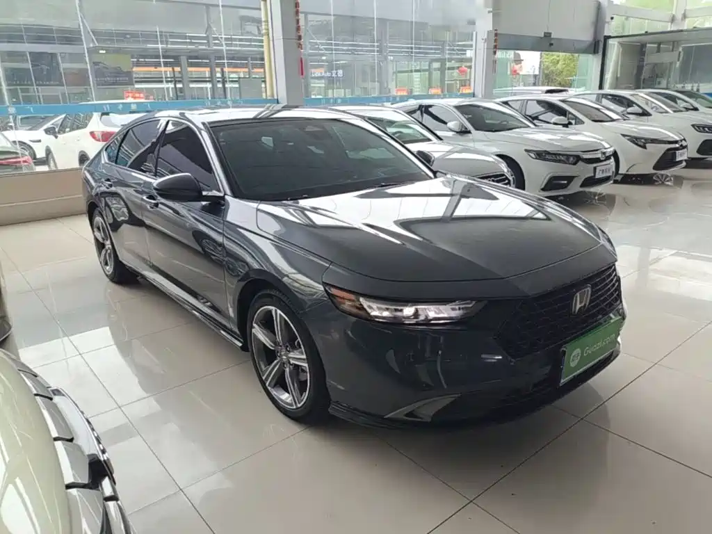 Honda Accord 2023 — фото 4