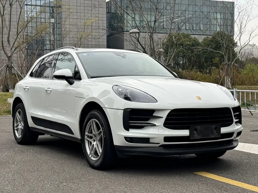 Porsche Macan 2020