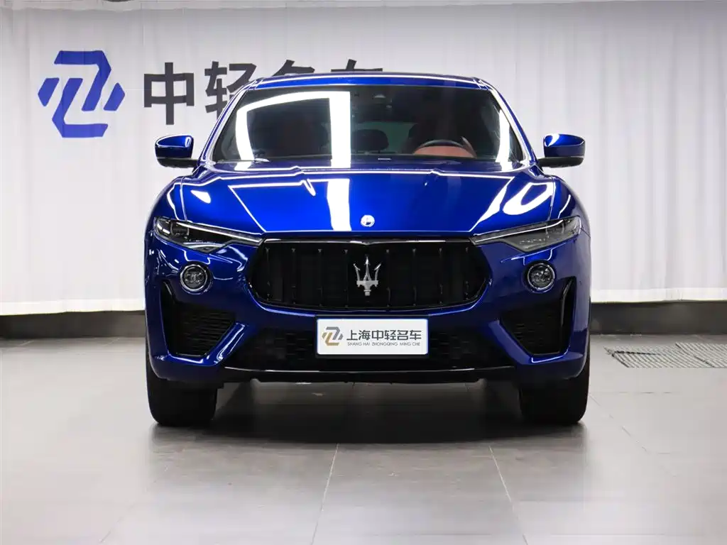 Maserati Levante 2023 — фото 2
