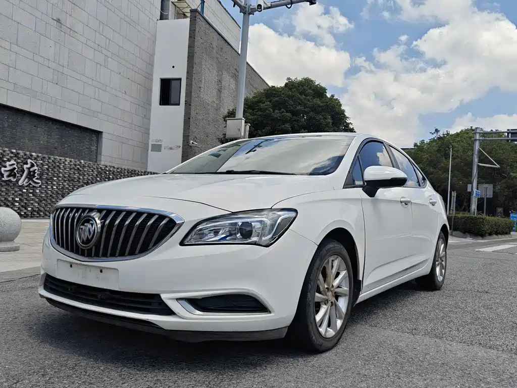 Buick Verano 2016 — фото 1