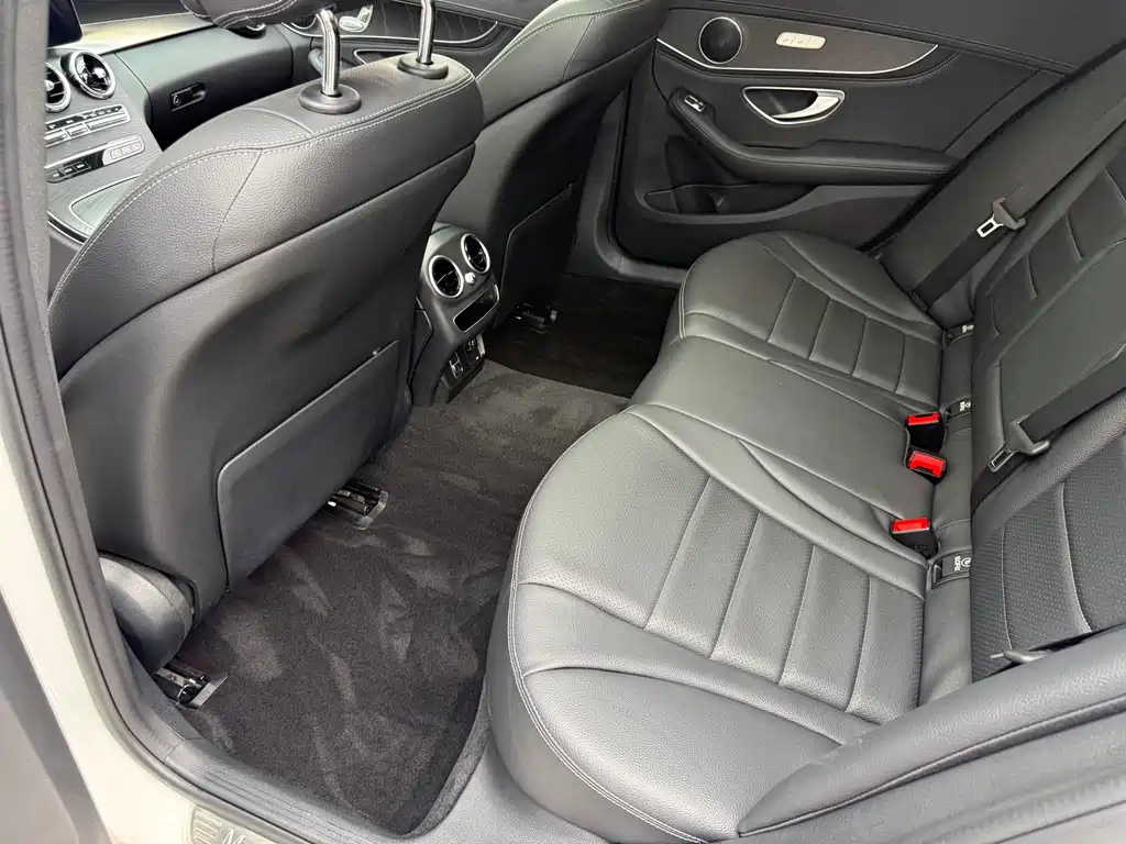 Mercedes-Benz C-Class 2020 — фото 32