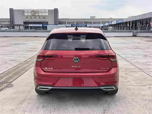 Volkswagen Golf 2020