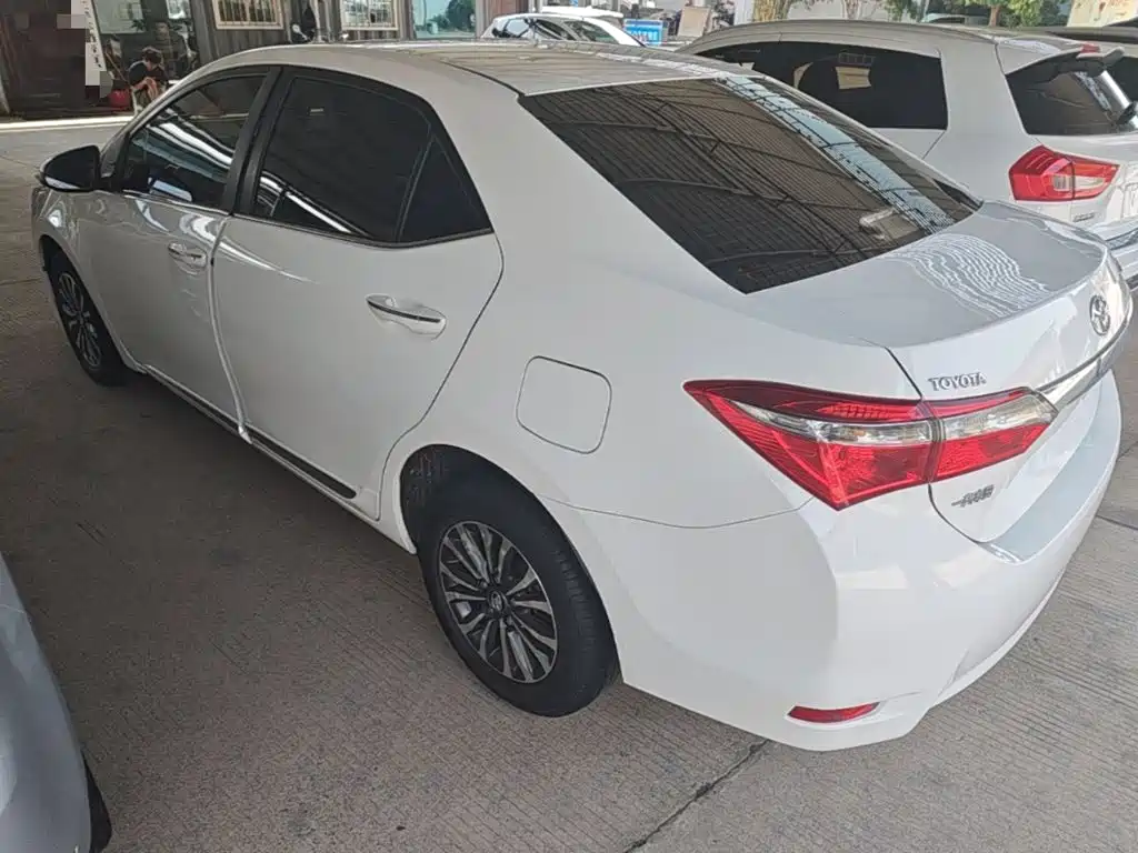 Toyota Corolla 2019 — фото 5
