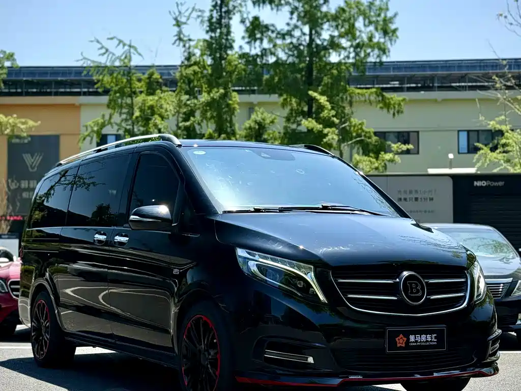 Mercedes-Benz V-Class 2020 — фото 2