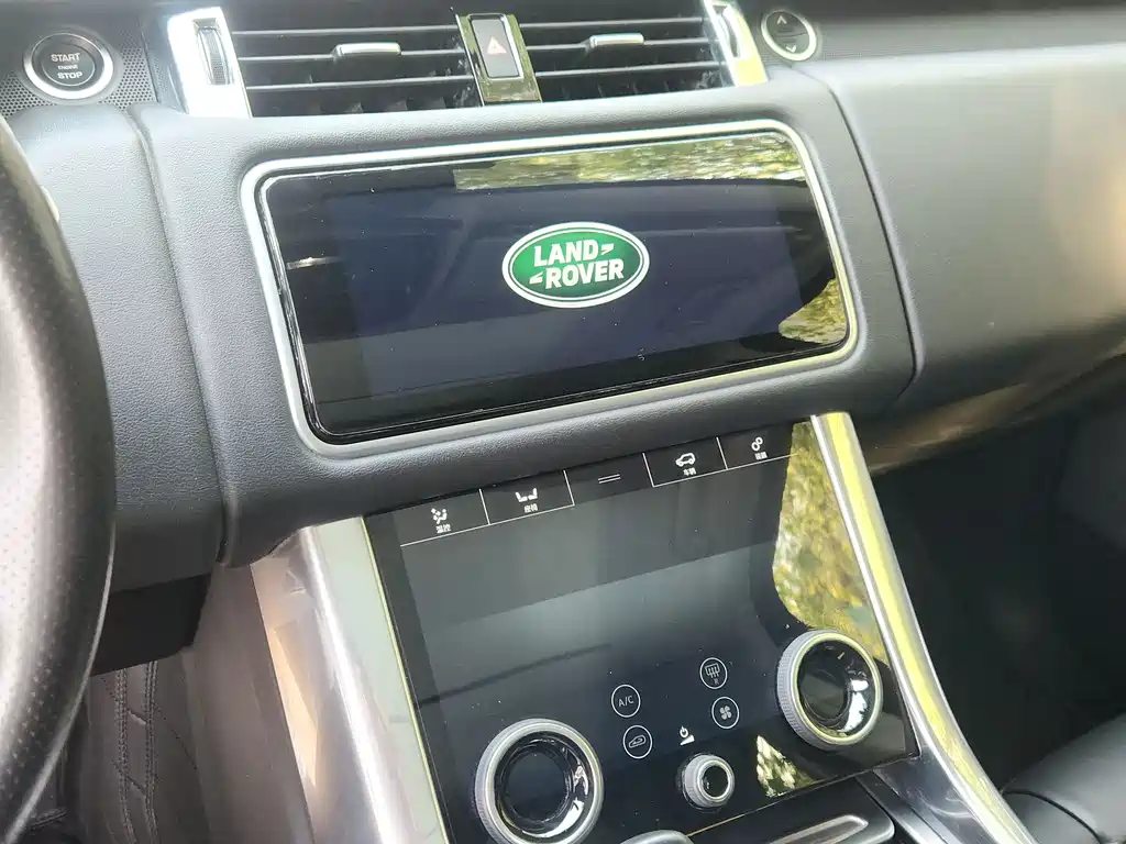 Land Rover Sport 2021 — фото 14