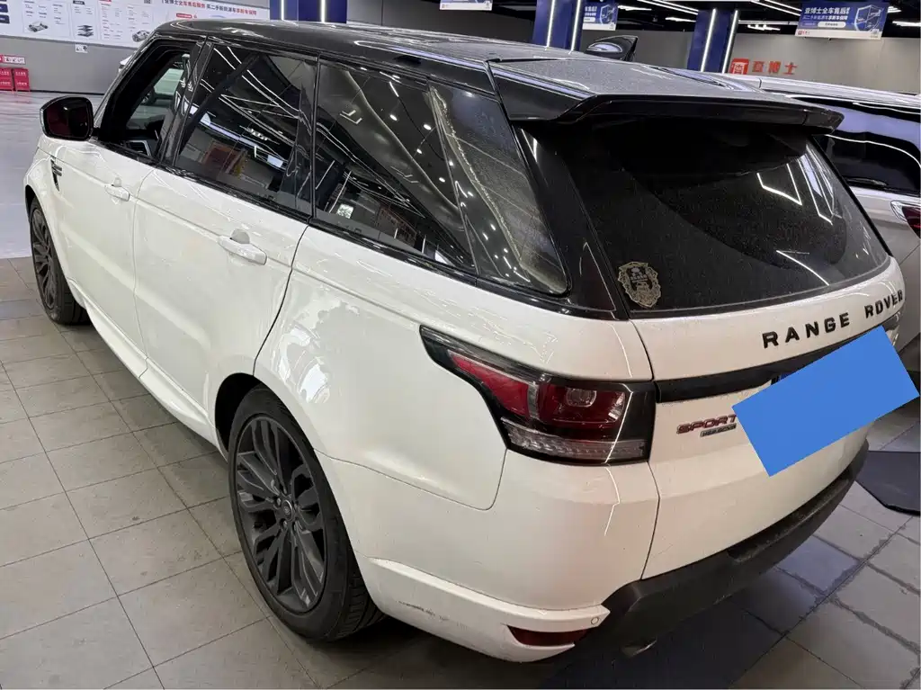 Land Rover Range Rover Sport 2017 — фото 13