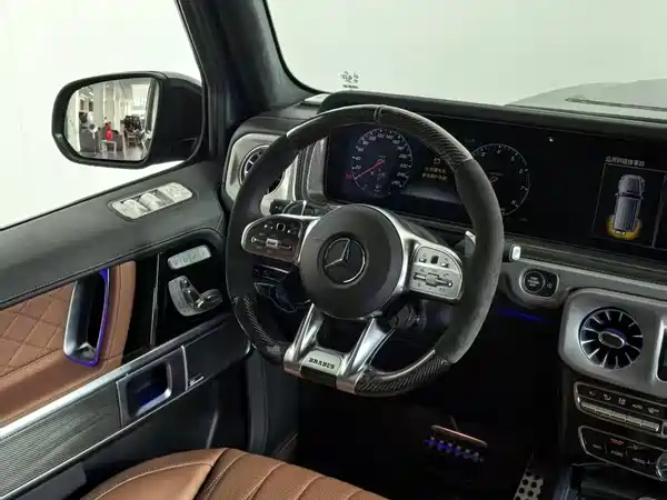 Mercedes-Benz G-Class 2024