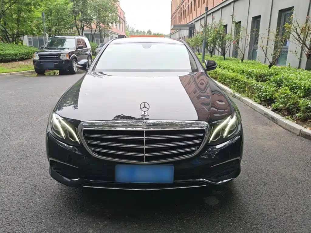 Mercedes-Benz E-Class 2018