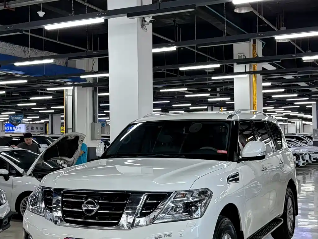 Nissan Patrol 2019 — фото 1