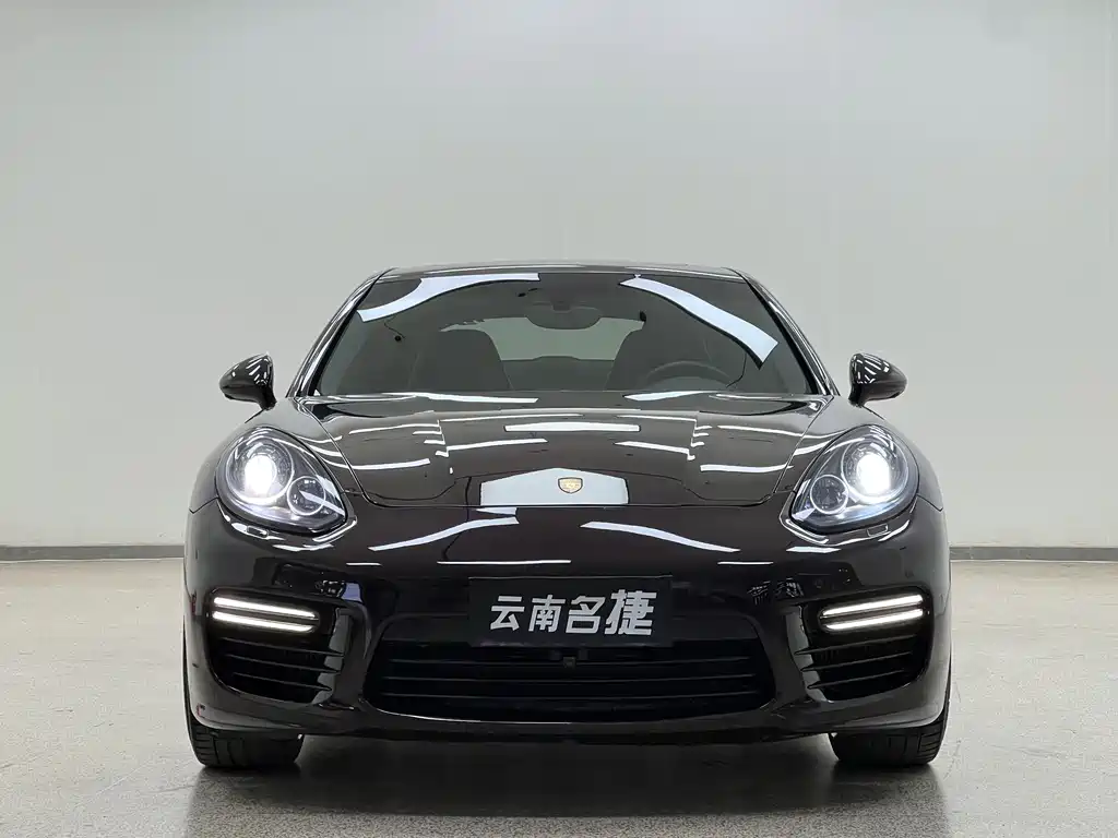 Porsche Panamera 2014