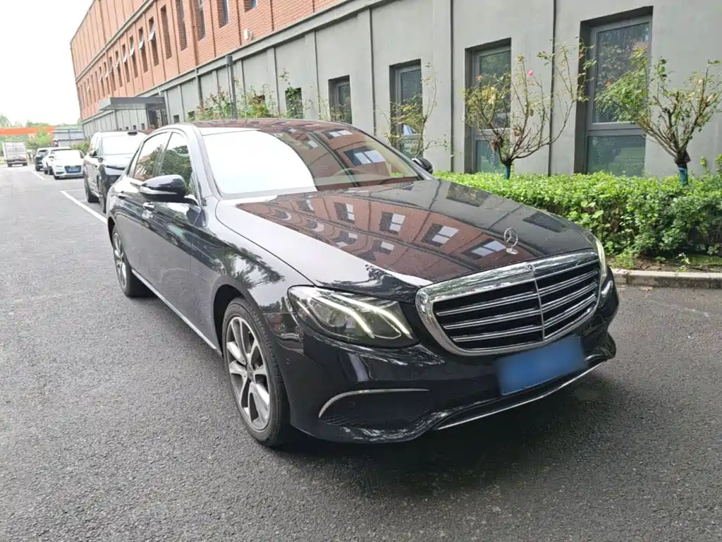 Mercedes-Benz E-Class 2018