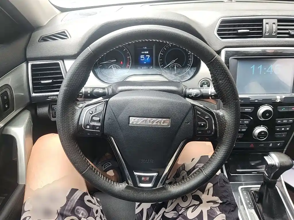 Haval H2 2015 — фото 11