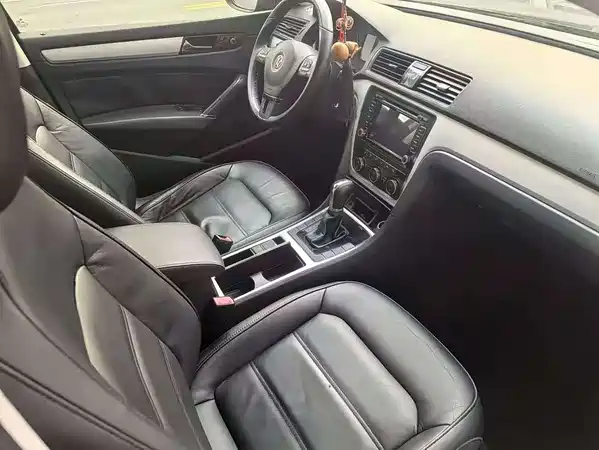 Volkswagen Passat 2013