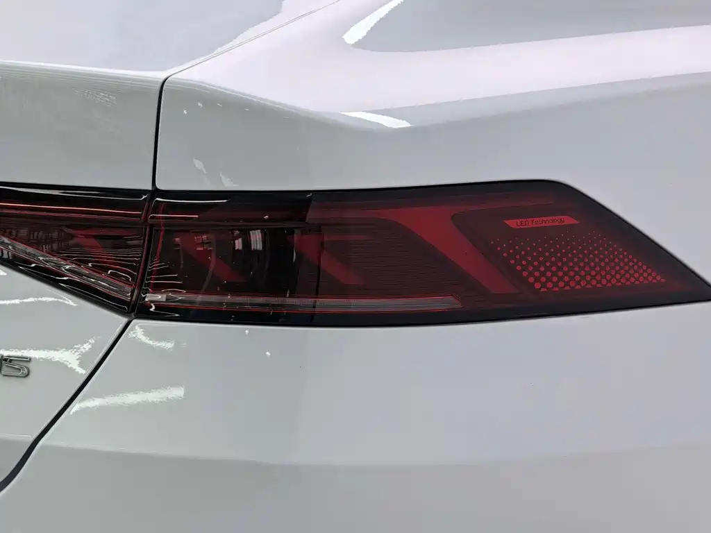 BYD Qin PLUS 2025 — фото 15