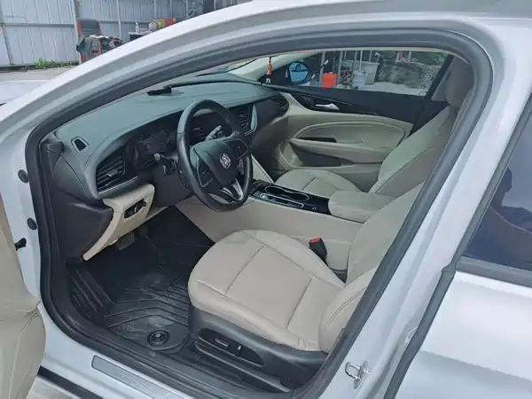 Buick Regal 2021