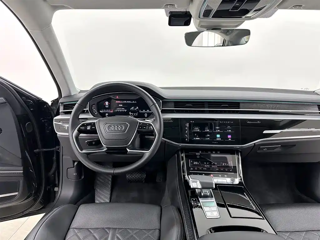 Audi A8 2023 — фото 14