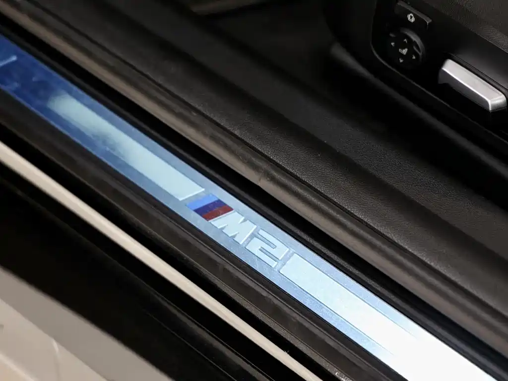 BMW M2 2024 — фото 13