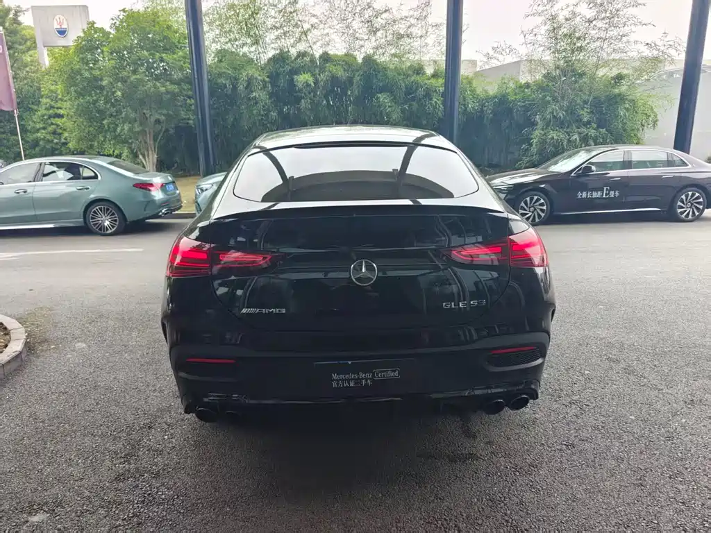 Mercedes-Benz GLE Coupe AMG 2025 — фото 15