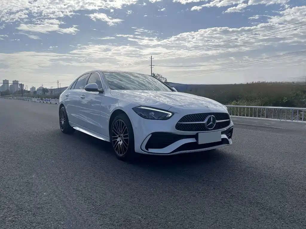 Mercedes-Benz C-Class 2023