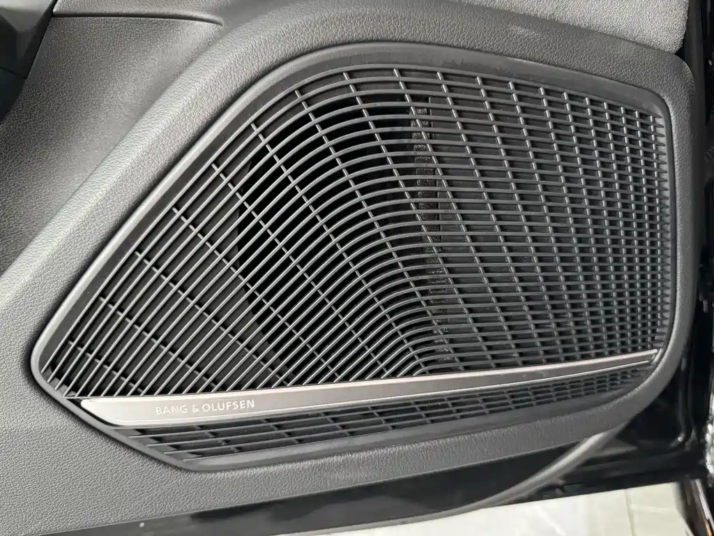 Audi S4 2024 — фото 17
