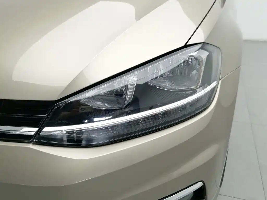 Volkswagen Golf 2020