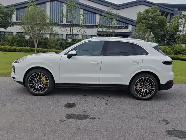 Porsche Cayenne 2019