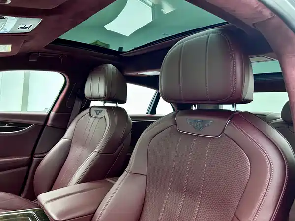 Bentley Flying Spur 2022