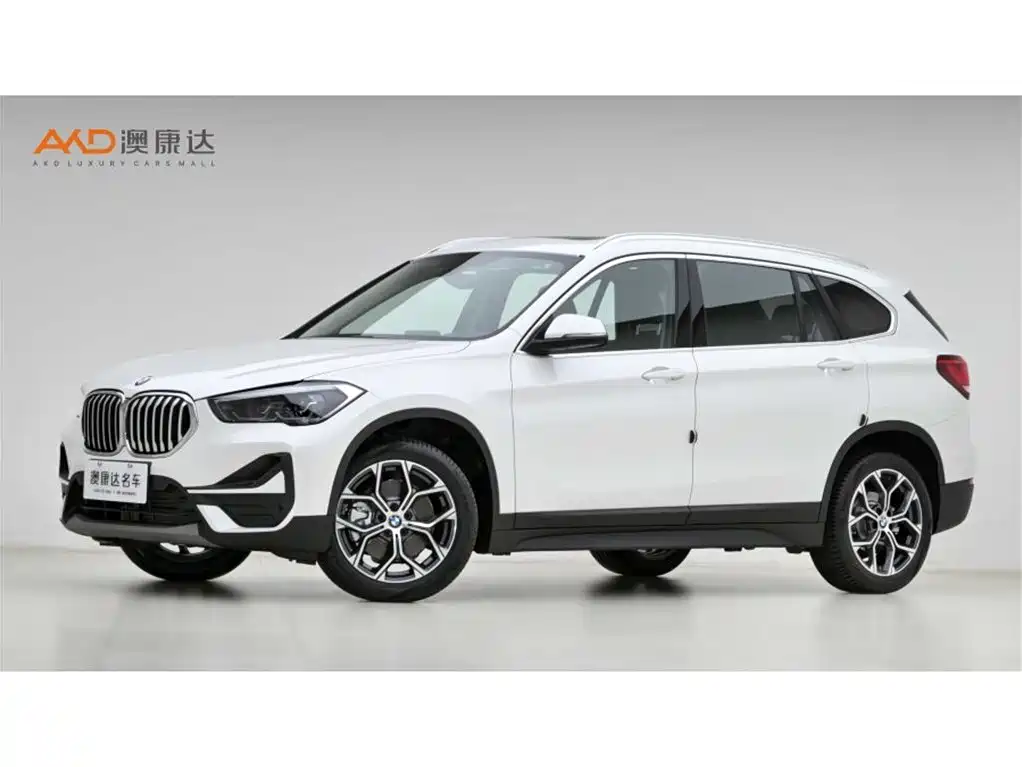 BMW X1 2023 — фото 1