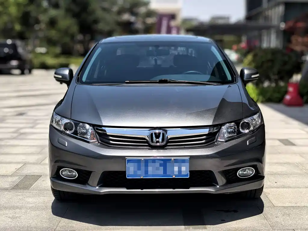 Honda Civic 2014 — фото 2