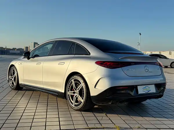 Mercedes-Benz EQE AMG 2024