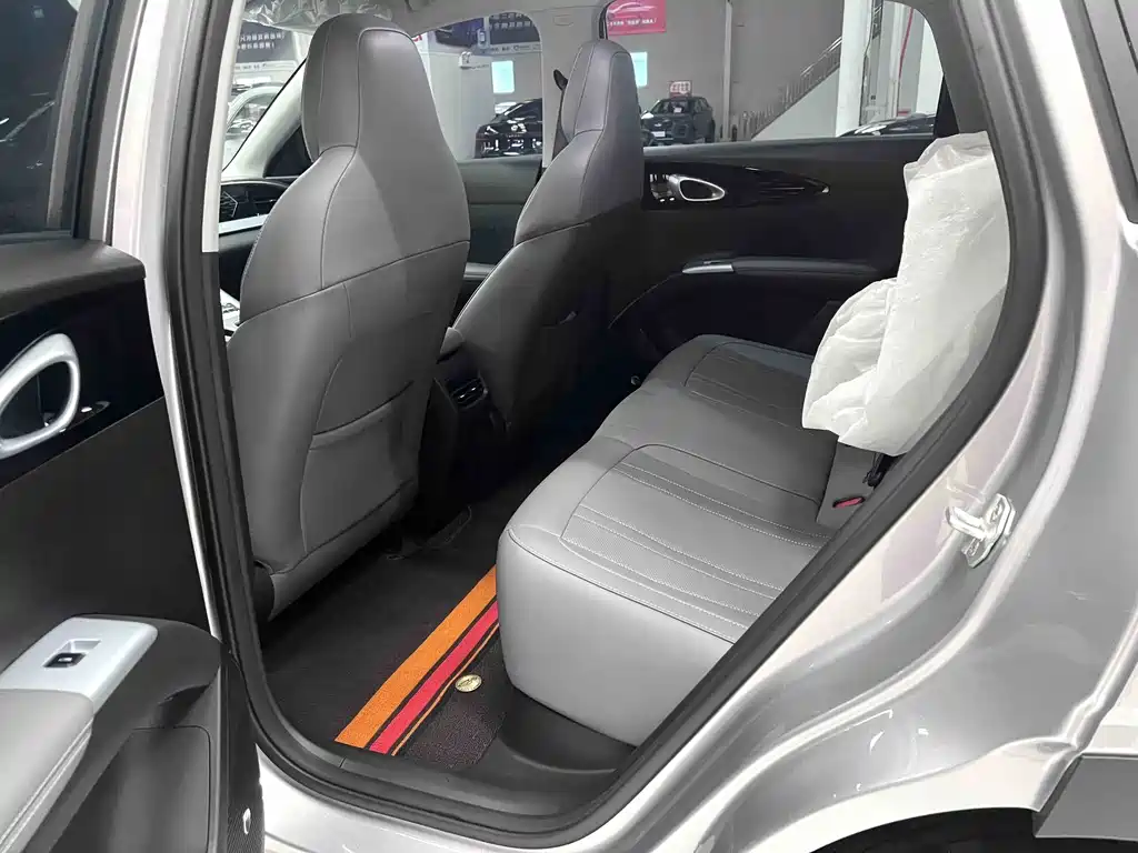 Geely Galaxy Starwish 2026 — фото 10