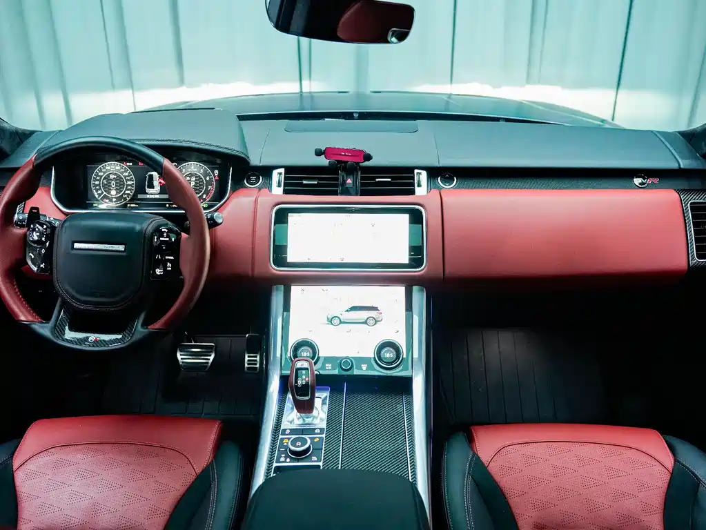 Land Rover Range Rover Sport 2023 — фото 11
