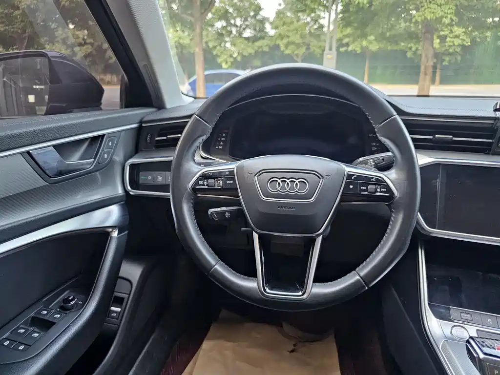 Audi A6L 2020 — фото 12
