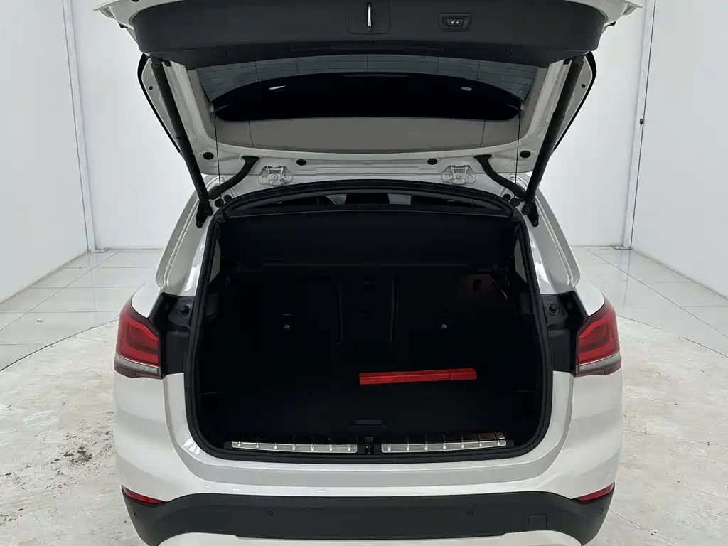 BMW X1 2022 — фото 16