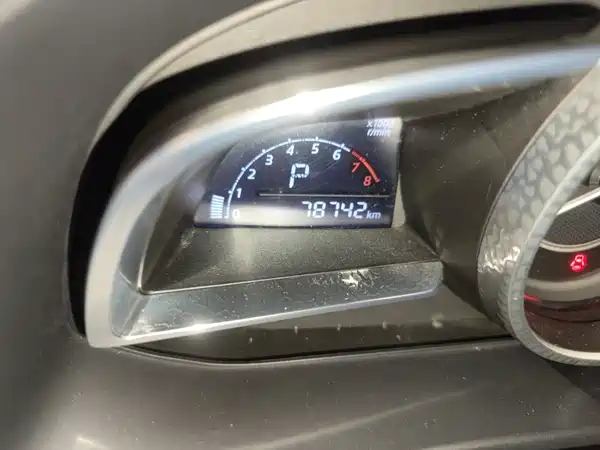 Mazda 3 Axela 2014