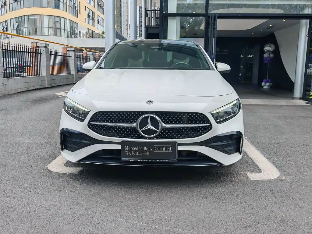 Mercedes-Benz A-Class 2023 — фото 2