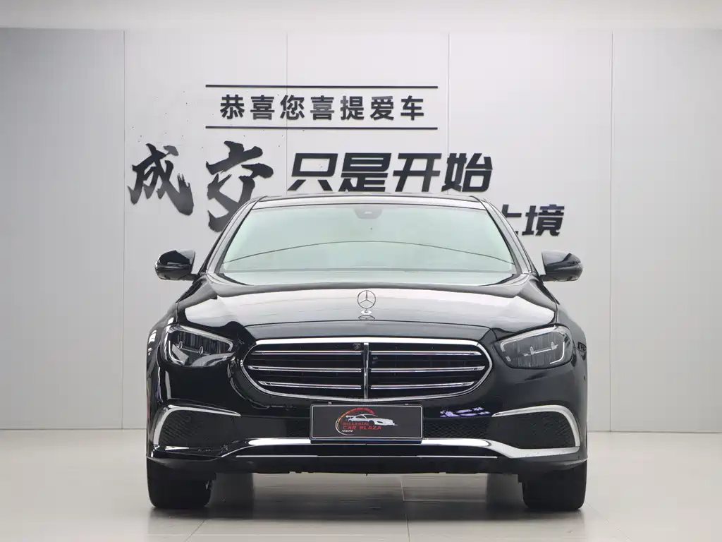 Mercedes-Benz E-Class 2023